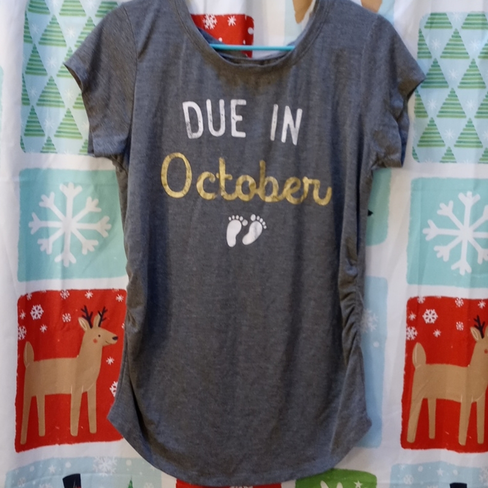 "Due In October" maternity t shirt